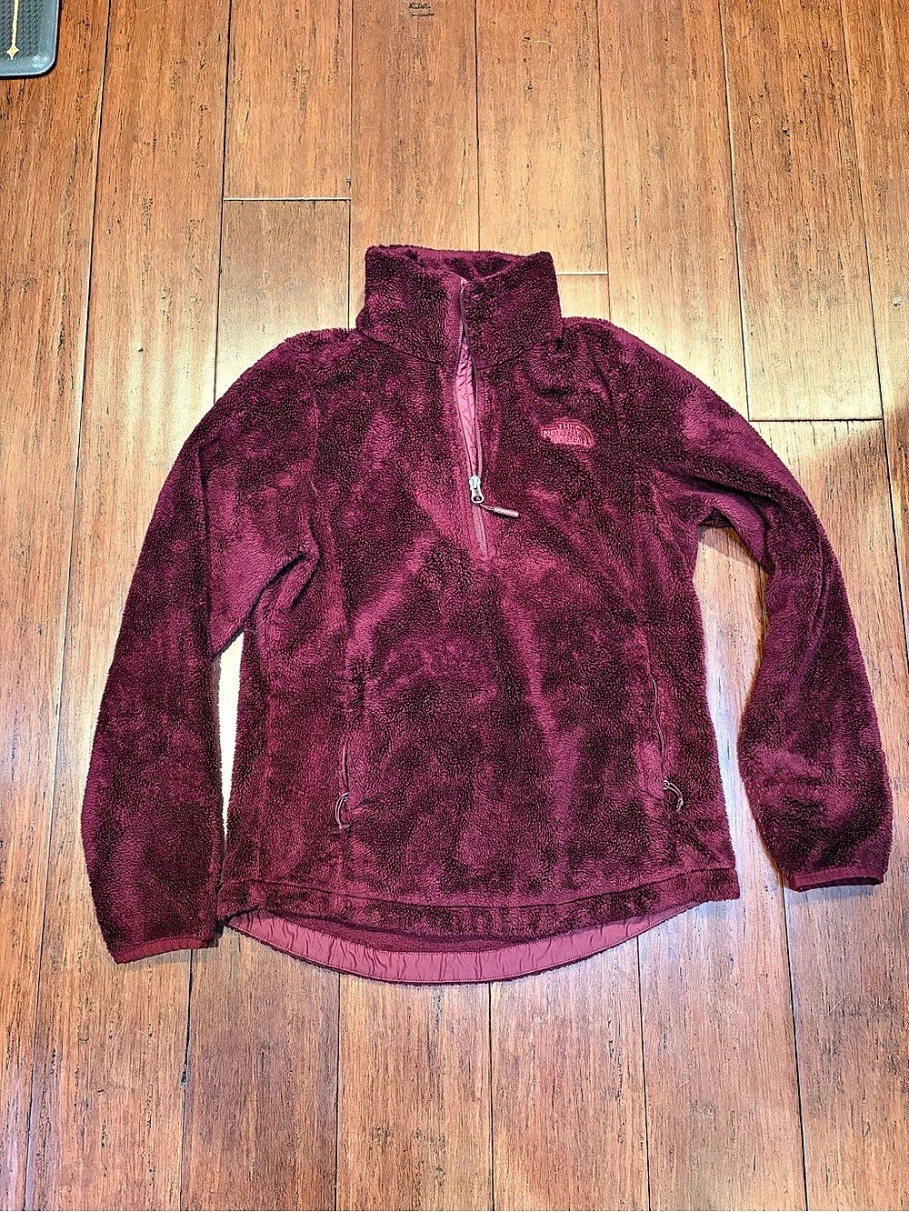 The North Face Women's Fleece Half-Zip Small - red wine / burgundy color